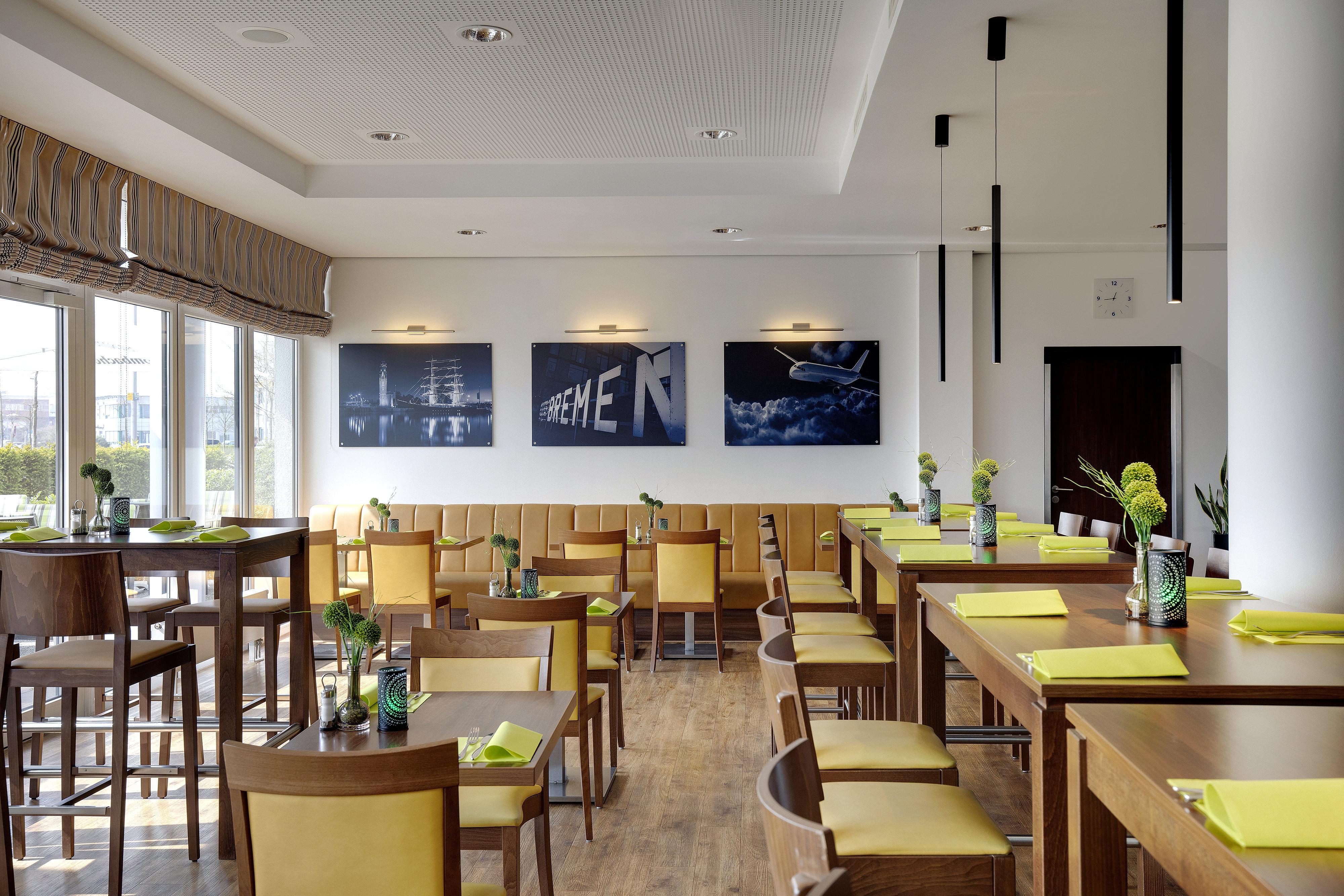 Holiday Inn Express Bremen Airport By Ihg Exterior photo